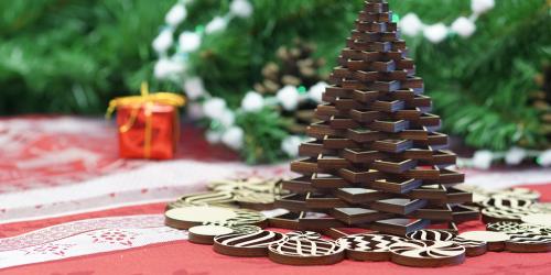 Laser wood cutting Christmas tree