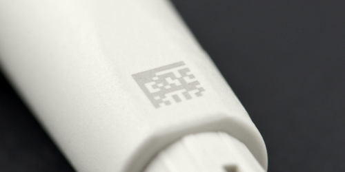 Datamatrix marking on a plastic component