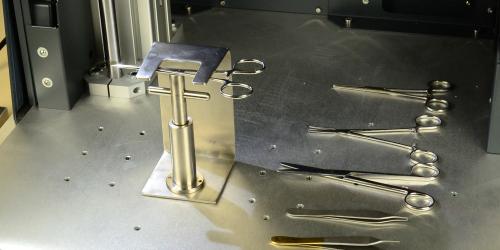 Medical items engraved with laser marking machine 