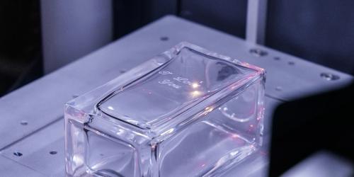 Compact laser engraving machine for perfume bottle