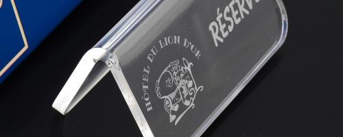 Small signage made with acrylic engraving machine 